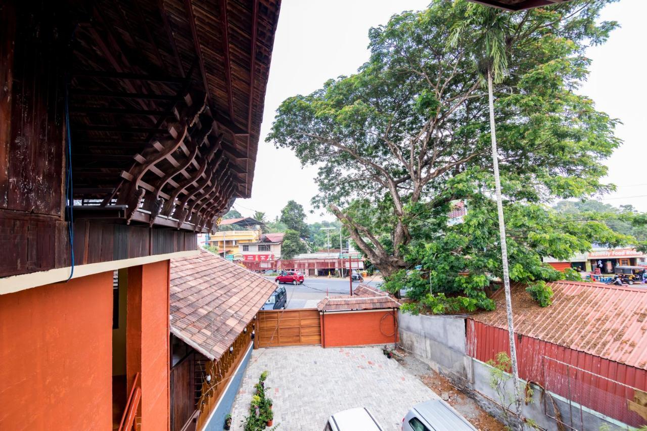 Jk Lodge Kottayam Exterior photo